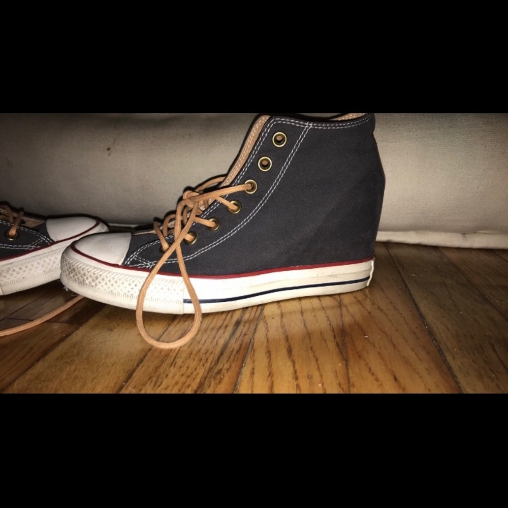 Navy Converse Wedge Sneaker size 8.5